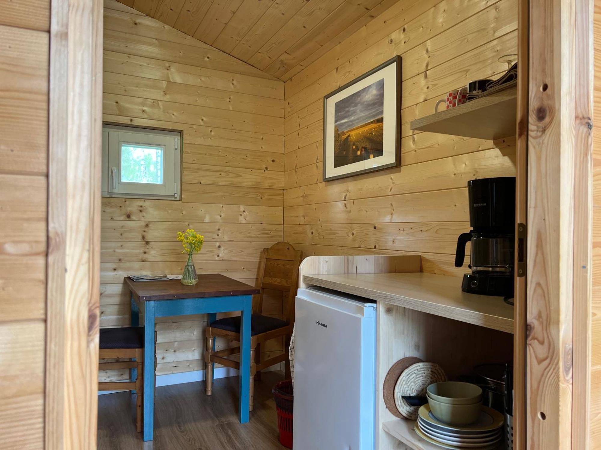 Marika Puhkekuela - Metsanurga Oeoemaja "Shared Bathroom" Nova Dış mekan fotoğraf